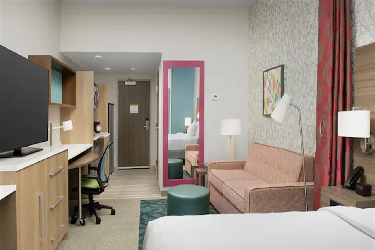 Home2 Suites By Hilton Fort Myers Airport Bagian luar foto