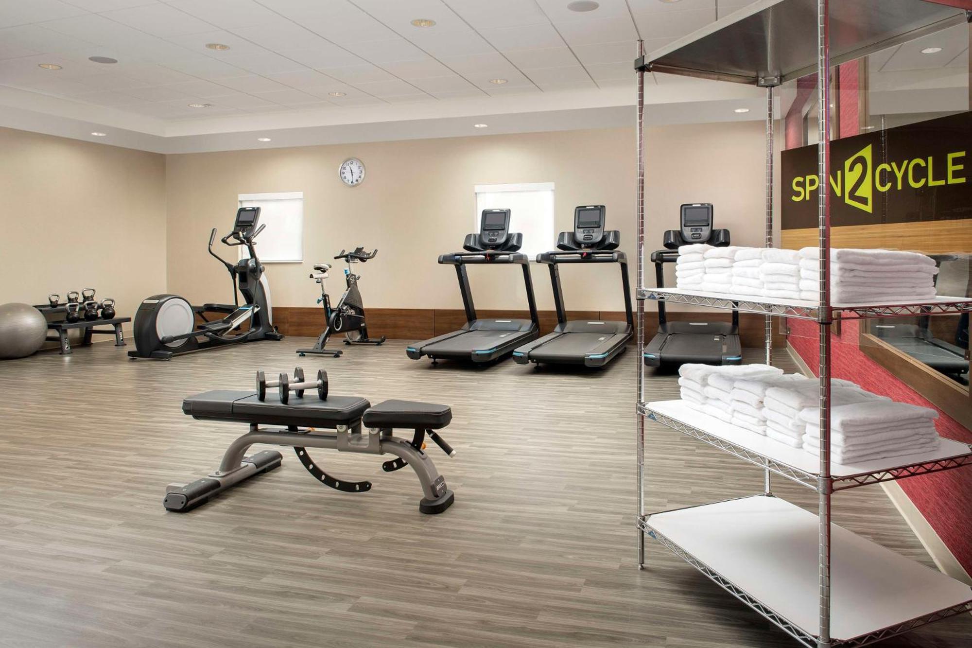 Home2 Suites By Hilton Fort Myers Airport Bagian luar foto